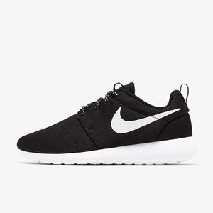 Women’s Nike Roche One